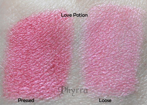 Fyrinnae Pressed Eyeshadows vs. Loose – Video and Swatch Comparison