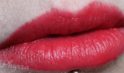 Obsessive Compulsive Cosmetics Lip Tar in Radiate Lip Swatch