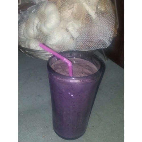 Pineapple Blueberry Kale Smoothie