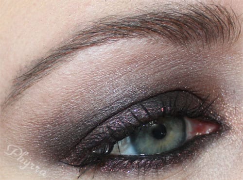 Urban Decay Naked 3 Blackheart Darkside Strange Trick Video Tutorial Look