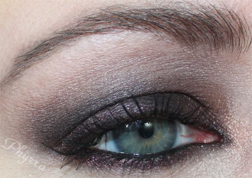 Urban Decay Naked 3 Blackheart Darkside Strange Trick Video Tutorial Look