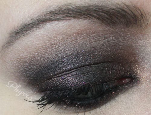 Urban Decay Naked 3 Blackheart Darkside Strange Trick Video Tutorial Look