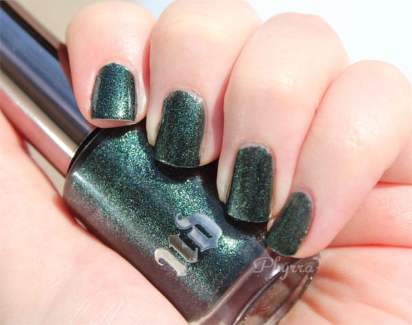 Urban Decay Nail Color Holiday 2013 Zodiac Swatches, Review