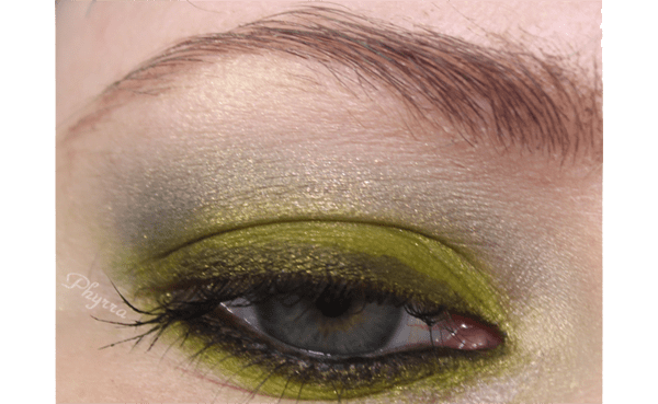 Urban Decay Eletric Thrash Cobra Tutorial