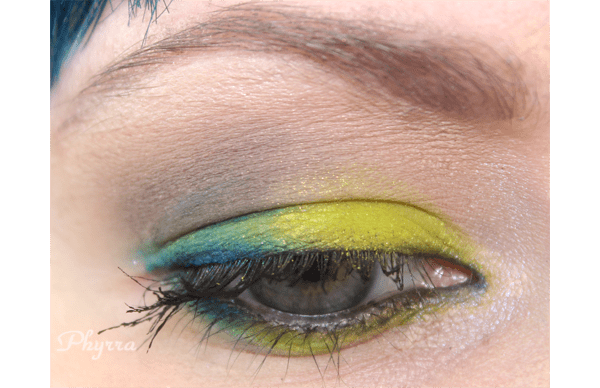 Urban Decay Electric Palette Look