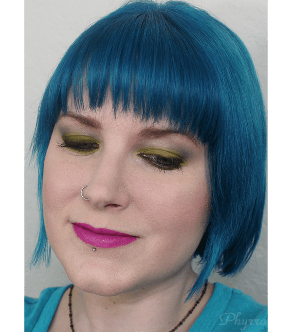 Urban Decay Eletric Thrash Cobra Tutorial