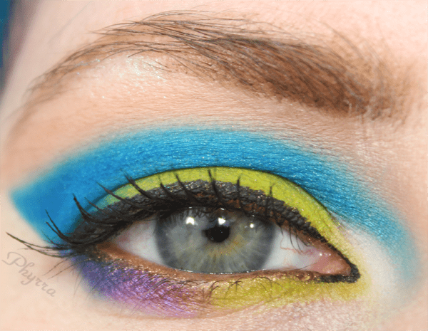 Urban Decay Neo-Electric Tutorial