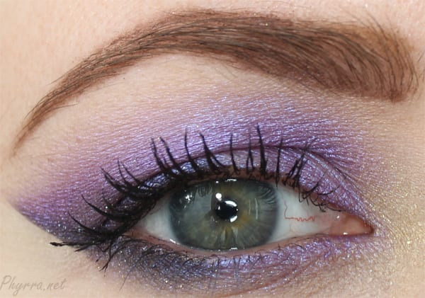 Urban Decay Purple Eyeshadow Tutorial with Omen