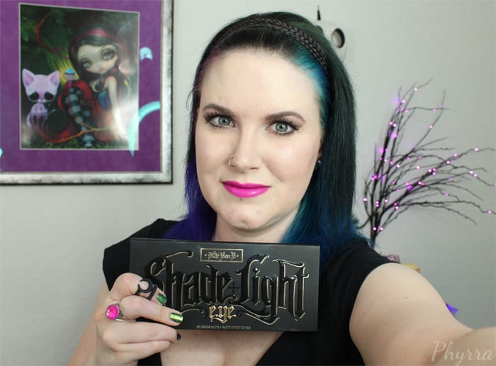 Kat Von D Shade + Light Eye Contour Palette, Phyrra