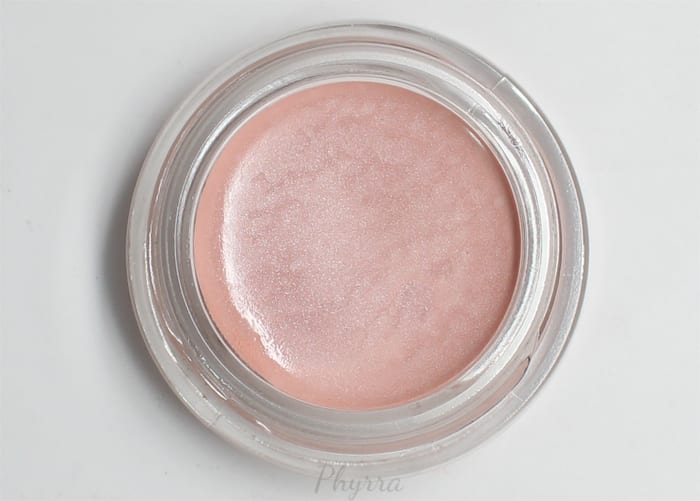 BECCA Under Eye Brightening Corrector