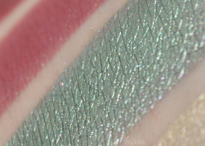 Aromaleigh Ryüjin Swatch