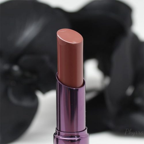 REVIEW & SWATCHES: Urban Decay Matte Revolution Lipstick 