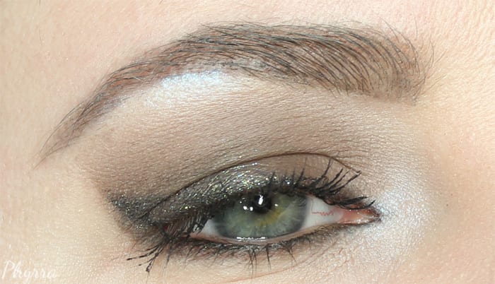 Black 3D Glitter Eyeshadow Tutorial