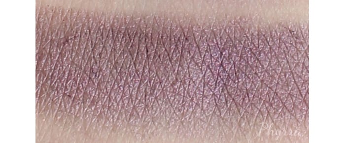 Fyrinnae Misfit Swatch