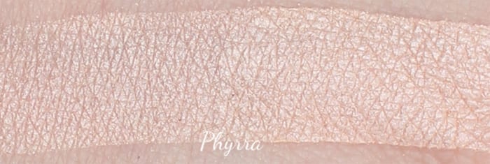 Japonesque Pixelated Light Peach Swatch