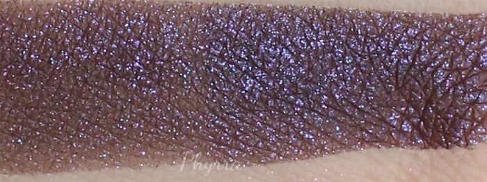 Japonesque Pixelated Purple Swatch