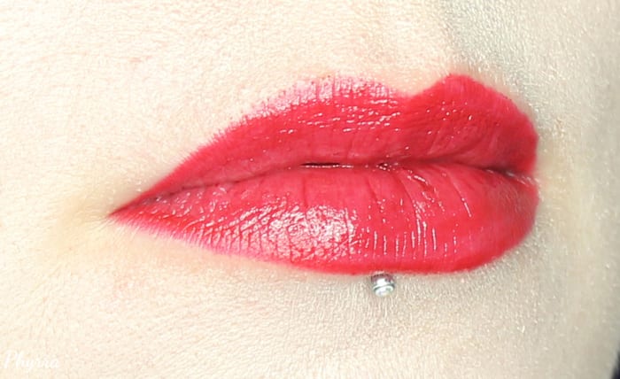 Youngblood Mineral Lipstick in Bistro swatch