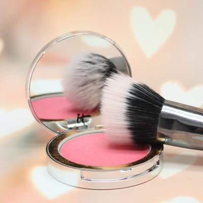 It Cosmetics Heavenly Luxe Angled Radiance Creme Brush
