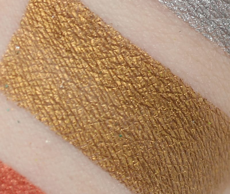 Kat Von D Metal Crush Thrasher swatch