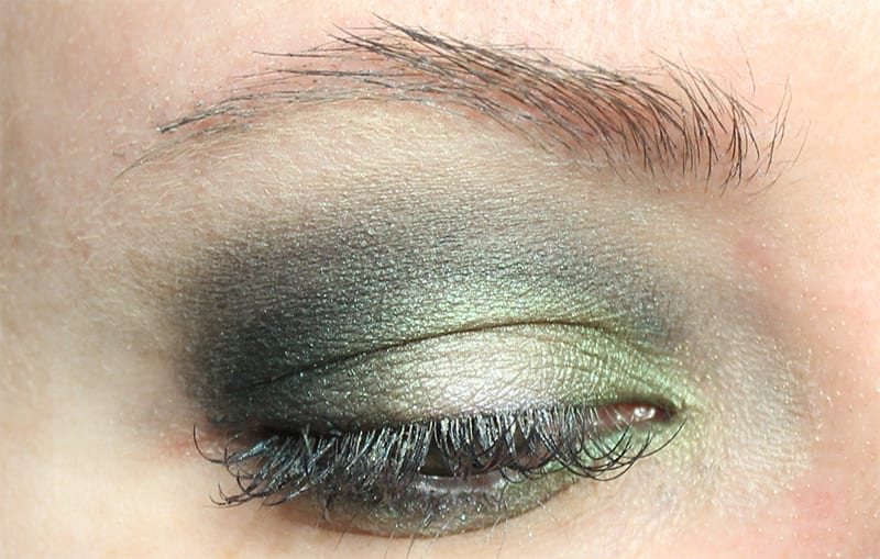 Honest Beauty Forest Green Look