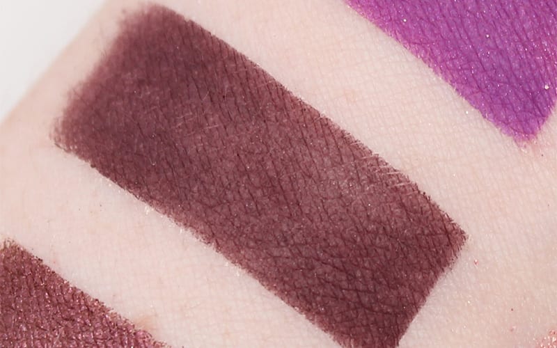 Natasha Denona 24V Aubergine swatch