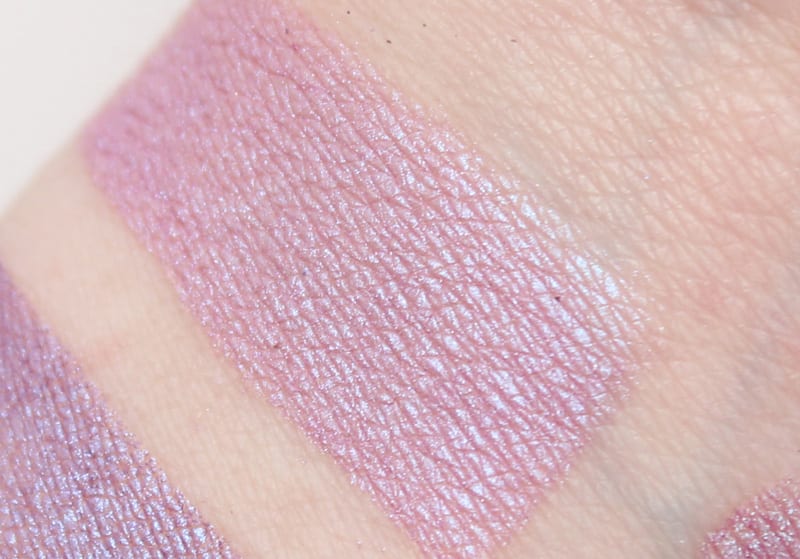 Urban Decay Asphyxia swatch