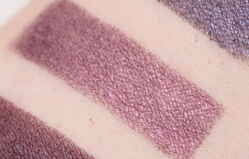 Urban Decay Backfire swatch