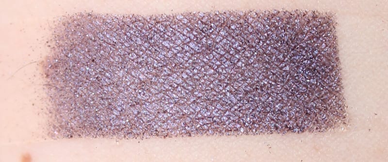 Urban Decay Gravity swatch