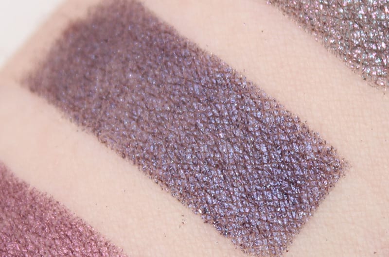 Urban Decay Gravity swatch