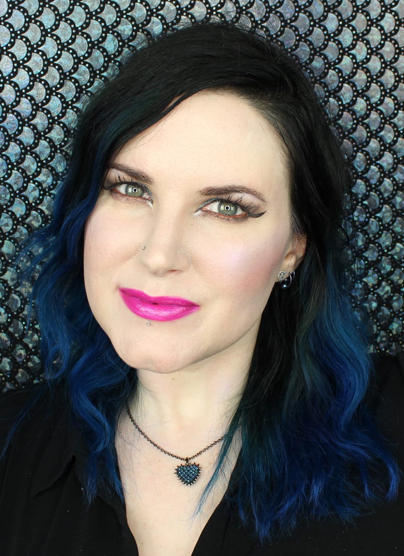 Urban Decay Vice Lipstick Swatches - Frenemy
