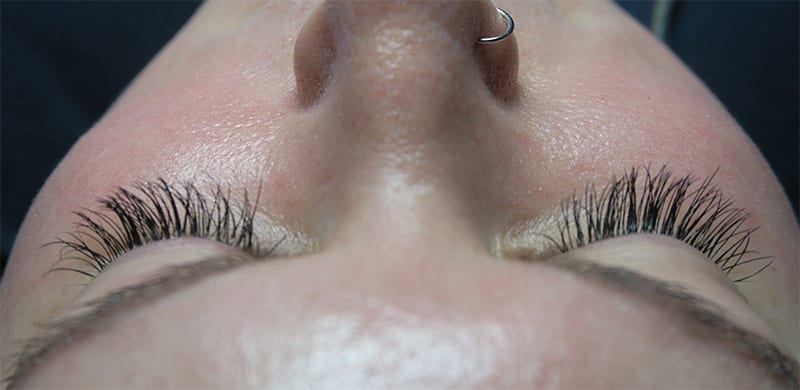 The Beginner's Guide to Eyelash Extensions