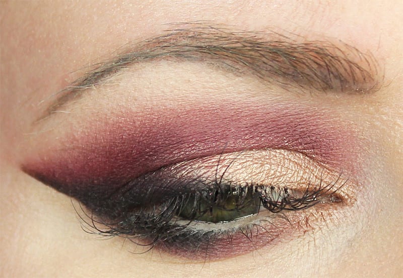 Kat Von D MetalMatte Smoky Cranberry Cruelty-Free Tutorial