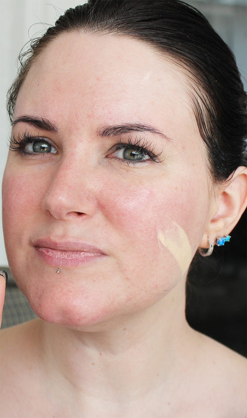 Charlotte Tilbury Magic Foundation in Fair swatch