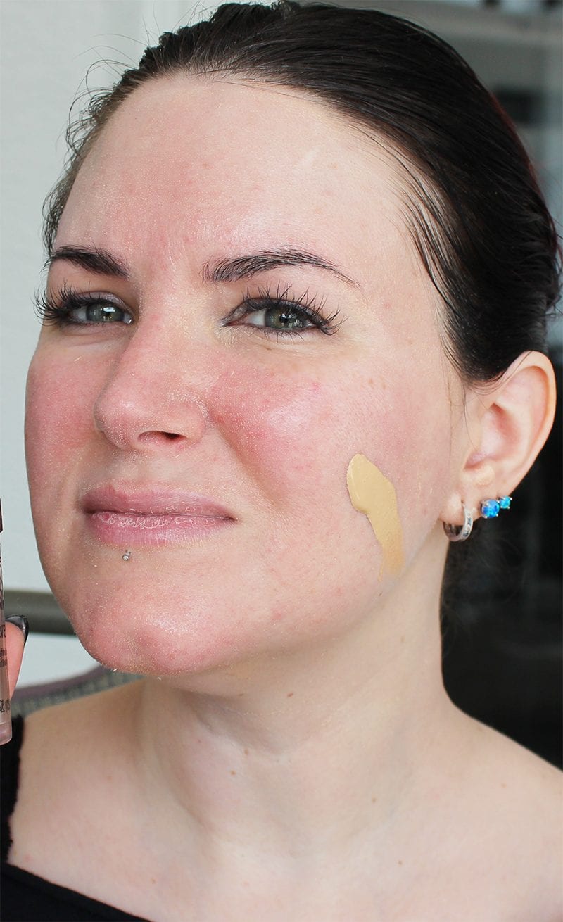 LA Girl Pro Coverage Illuminating Foundation in Fair swatch