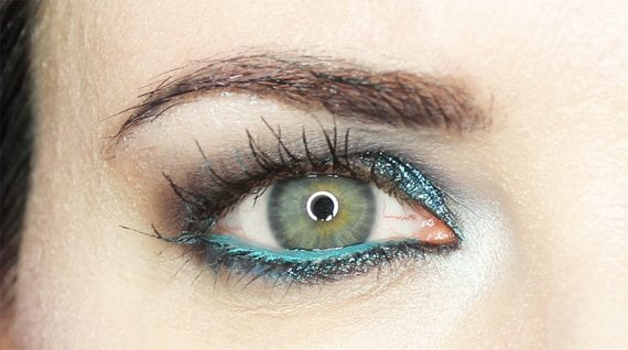 Blackened Blue Smokey Eyes Tutorial for Hooded Eyes