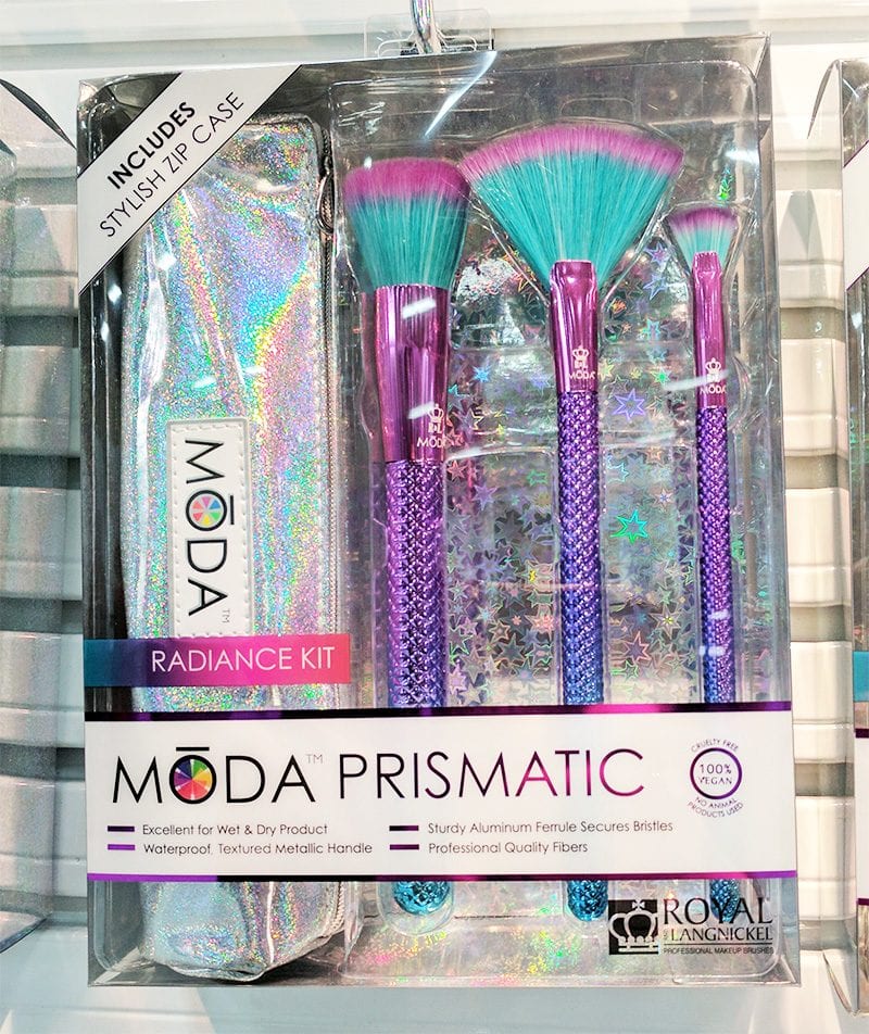 Moda Makeup Brushes at Cosmoprof