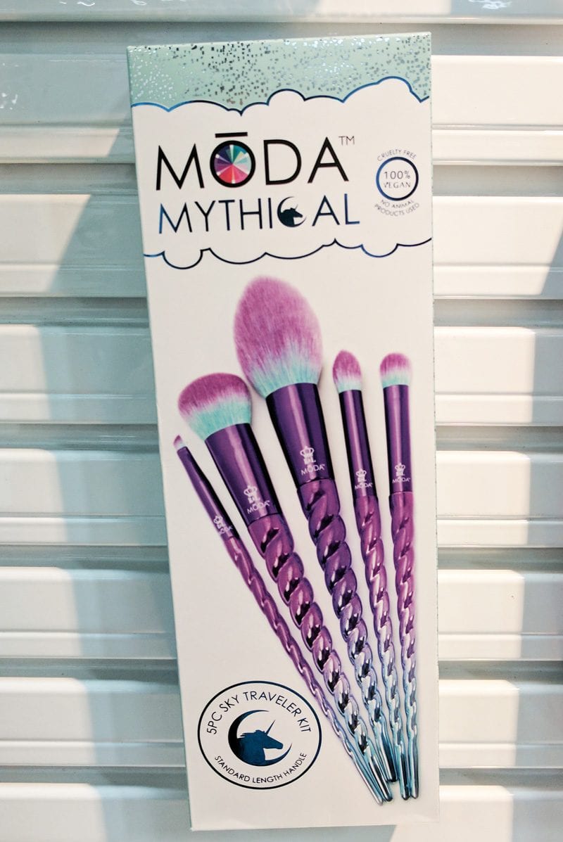Moda Makeup Brushes at Cosmoprof