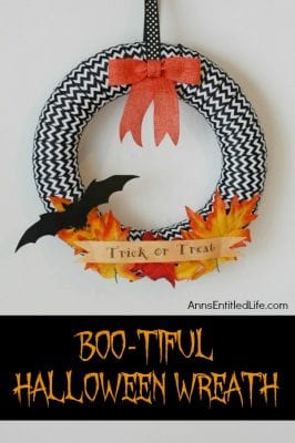 DIY Halloween Wreaths - Boo-tiful Halloween Wreath