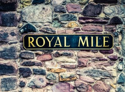 10 Must-See Sights in Scotland - the Royal Mile