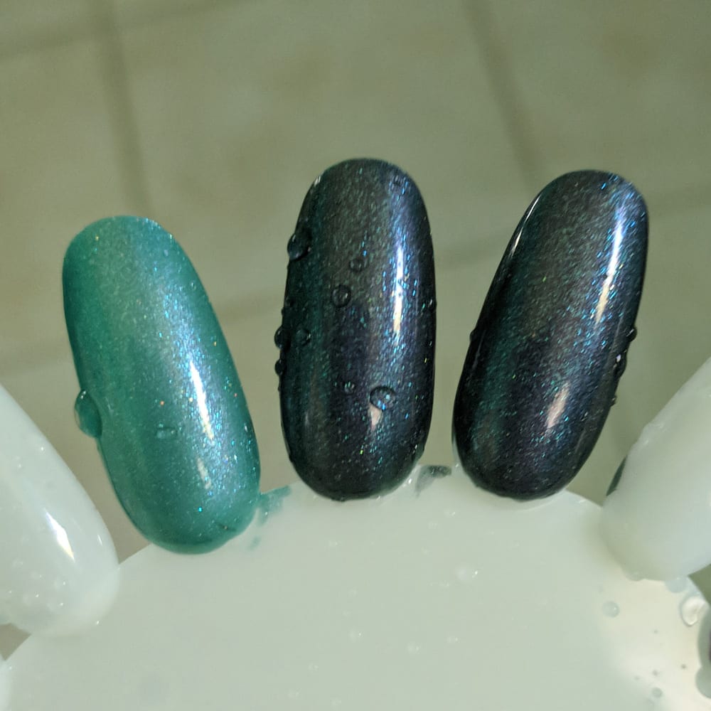 KBShimmer The One Soul Thermal Polish swatch