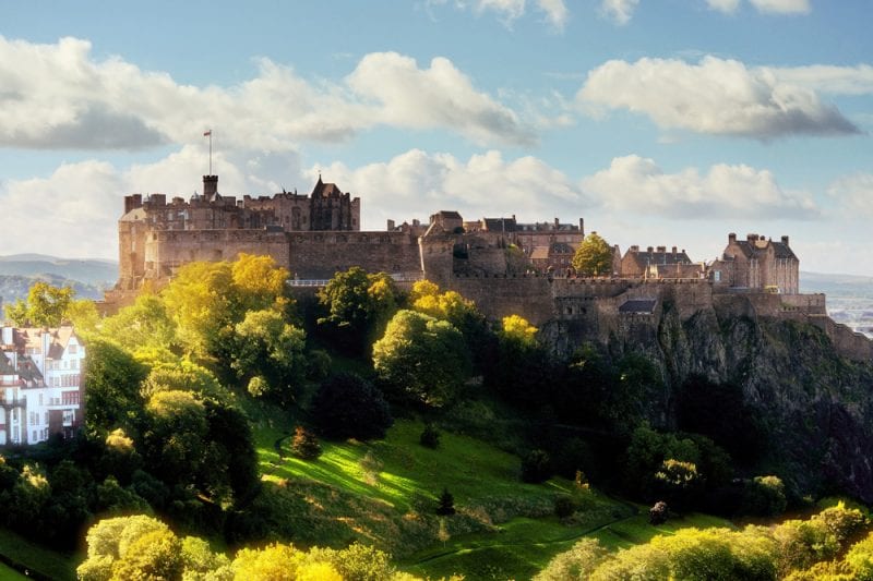 10 Must-See Sights in Scotland - Edinburgh Castle