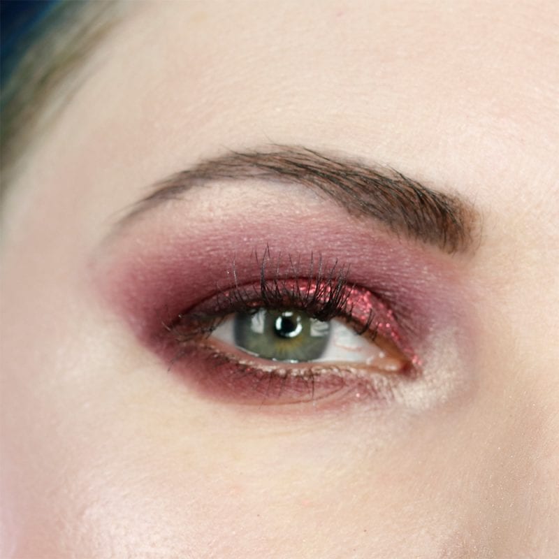 Red Smokey Eyes Makeup