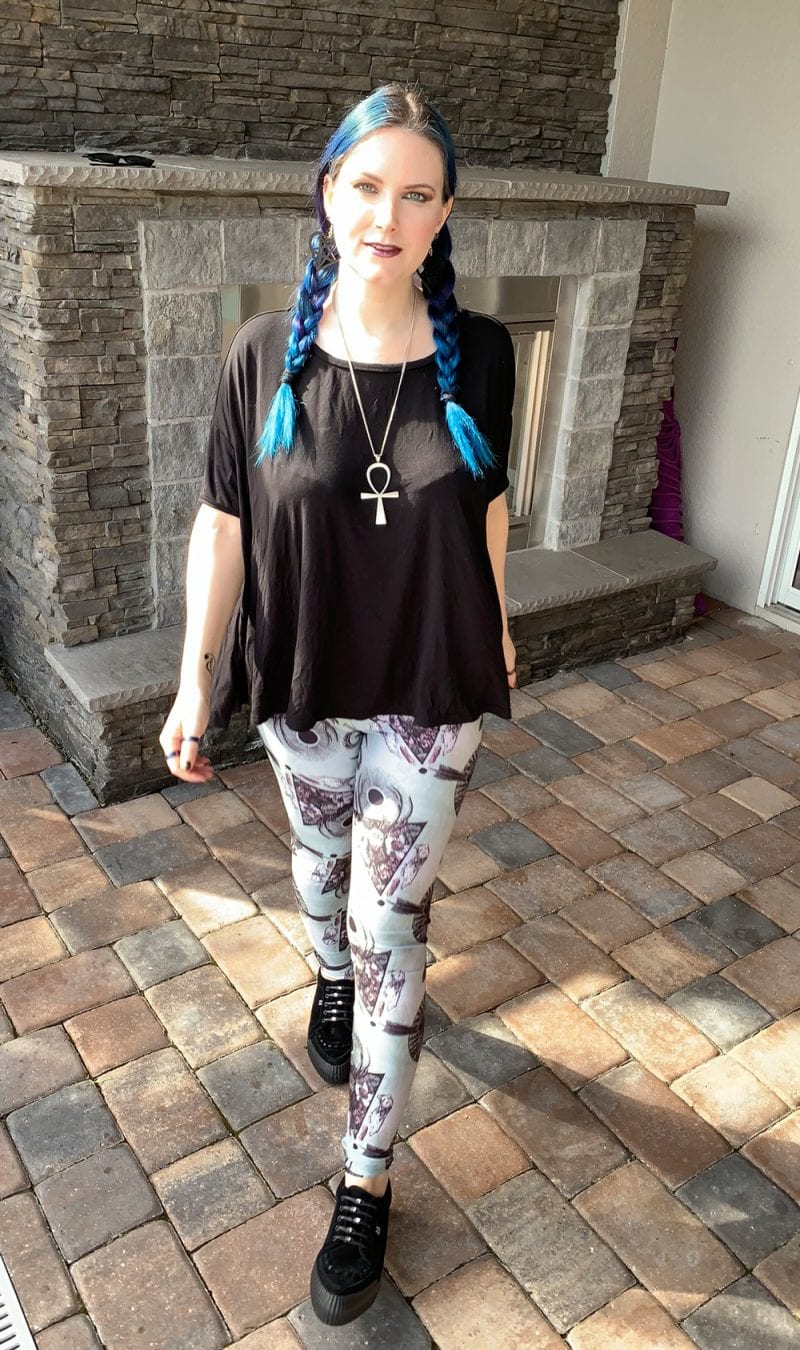 Casual Gothic Fashion Inspiration