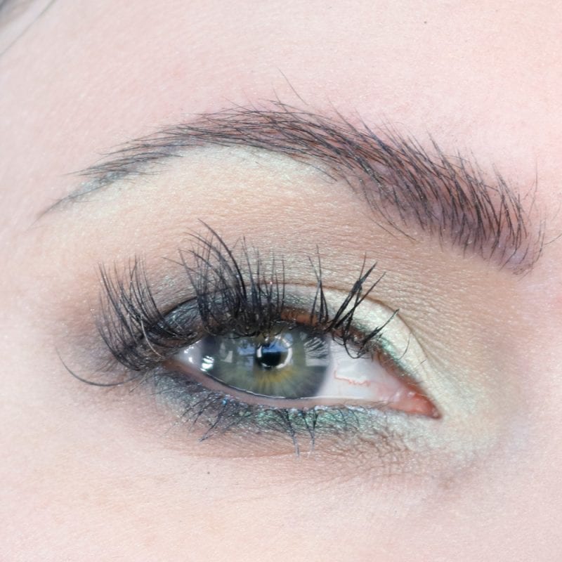 Subtle Green Fall Makeup Look, Alicia P.'s (sparkandchemistry) Photo