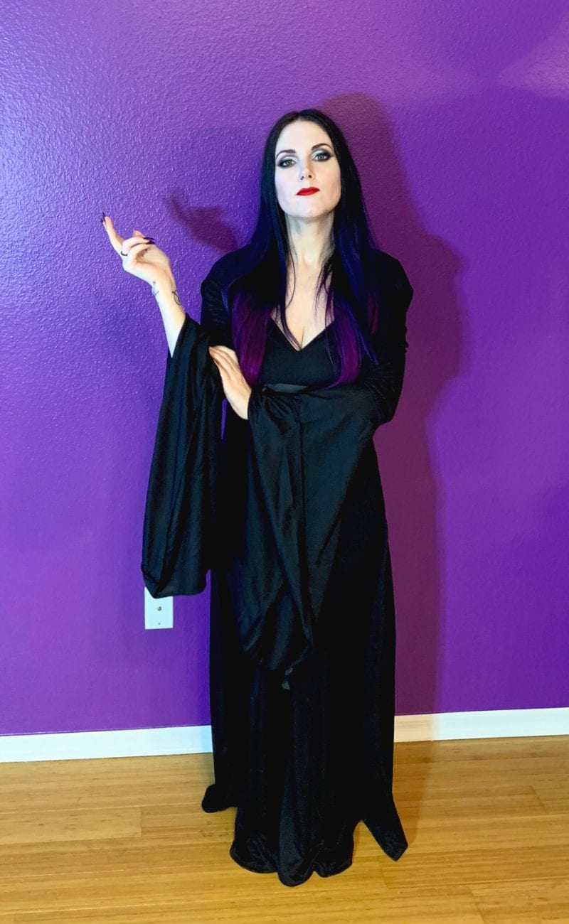 morticia addams cosplay