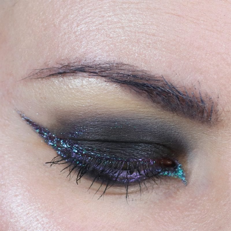 Winged Eyeliner on Hooded Eyes #hoodedeyes #crueltyfree #duochrome