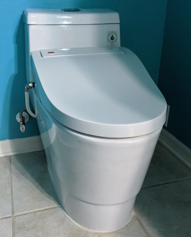 Woodbridge Bidet Toilet