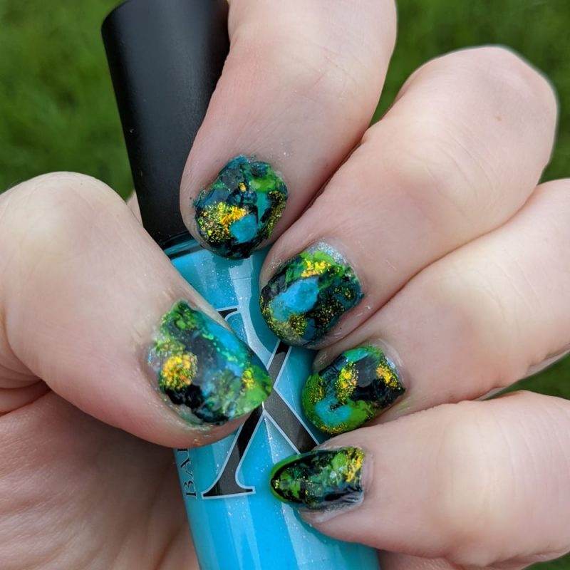 Blue Green Teal Lime Black Fluid Art Mani