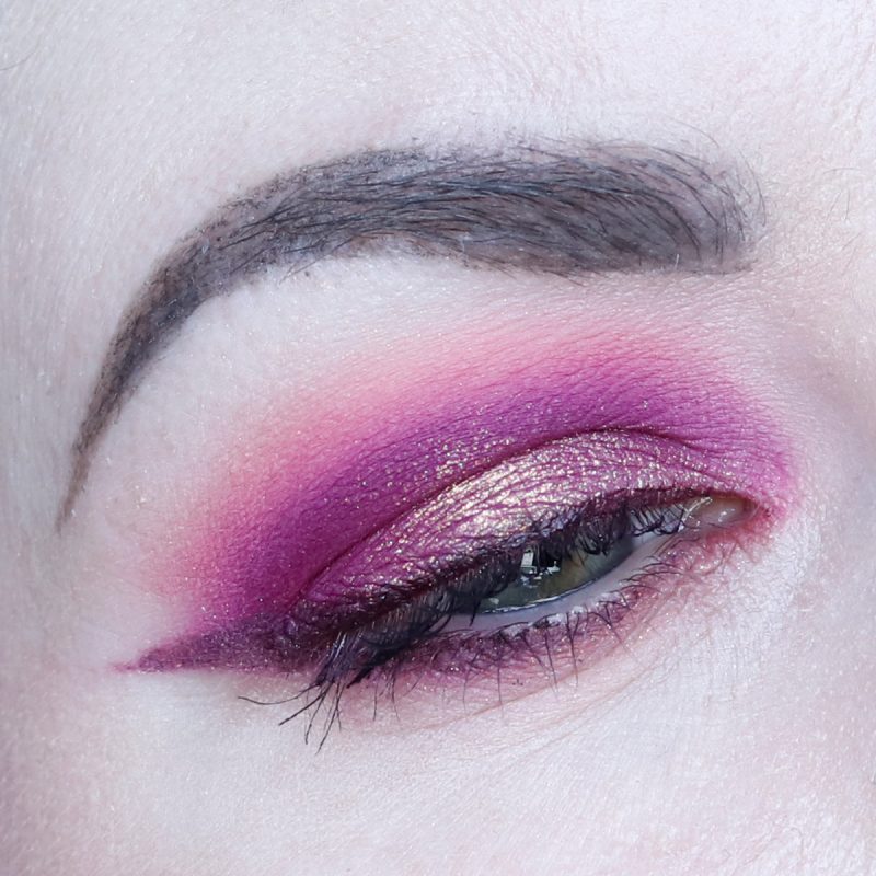 Bright Pink Eye Makeup