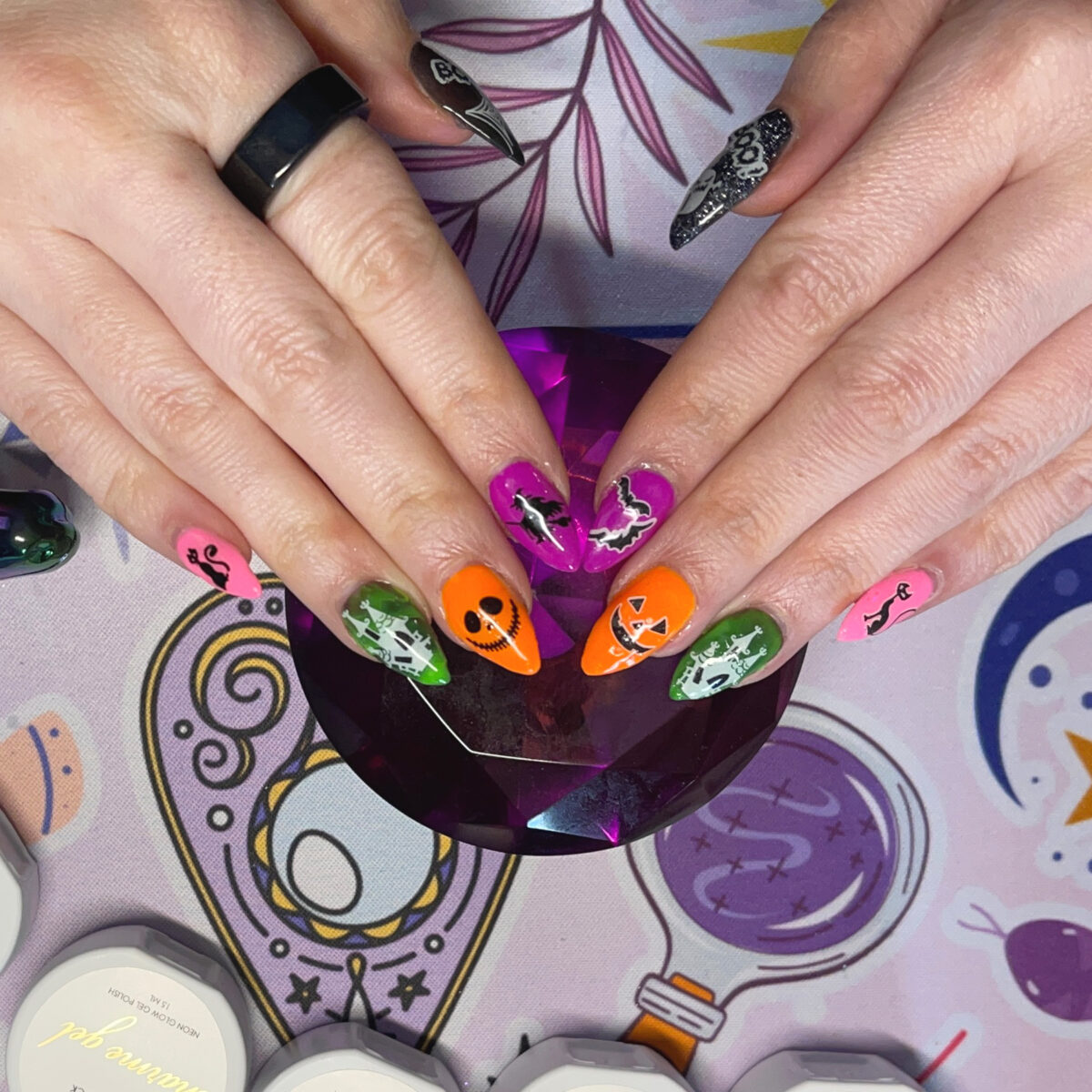 halloween gel nail art